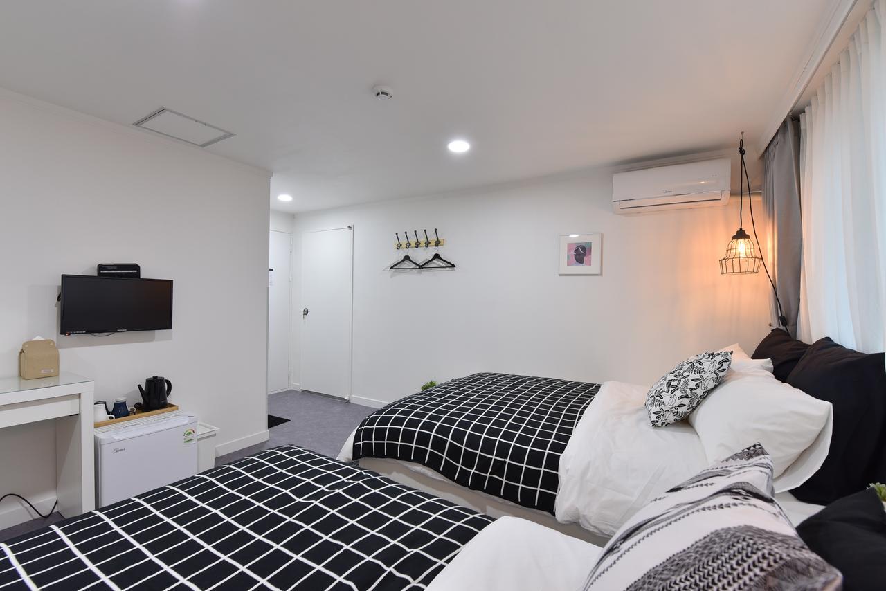 Hotel Mono House Hongdae 5 à Séoul Extérieur photo